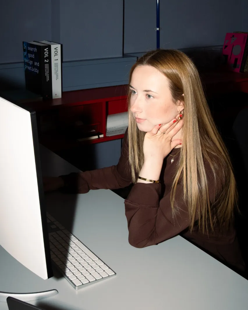 Maja Wunder, Social Media Redakteurin und Texterin der Werbeagentur Schlösser & Co. Marketing in Bayreuth.