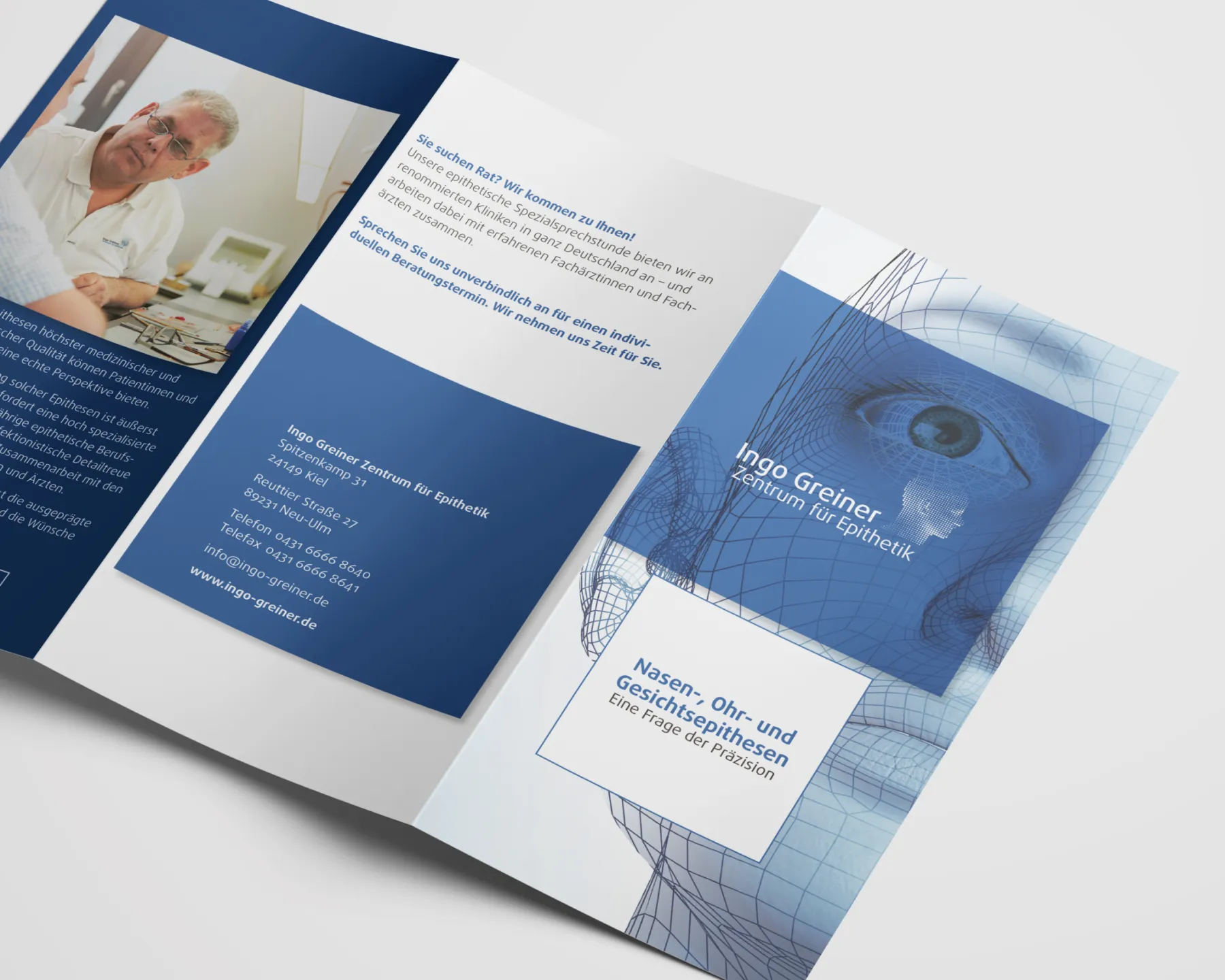 Aufwendig gestaltete und gedruckte Informations-Broschüre für Patienten im Bereich Epithetik.